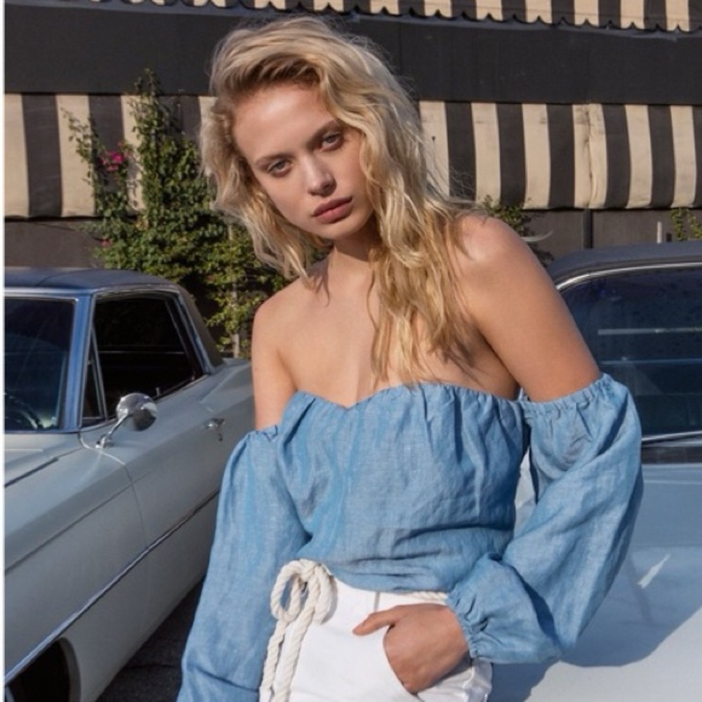 Free People Chambray Off Shoulder Long Sleeve Boho Top Blue NWT L